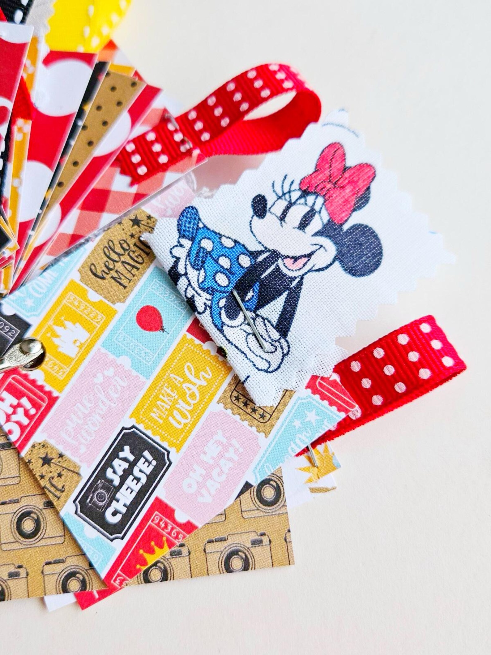 disney junk journals / fashion bag charm / december caravan etsy shop caravan sonnet